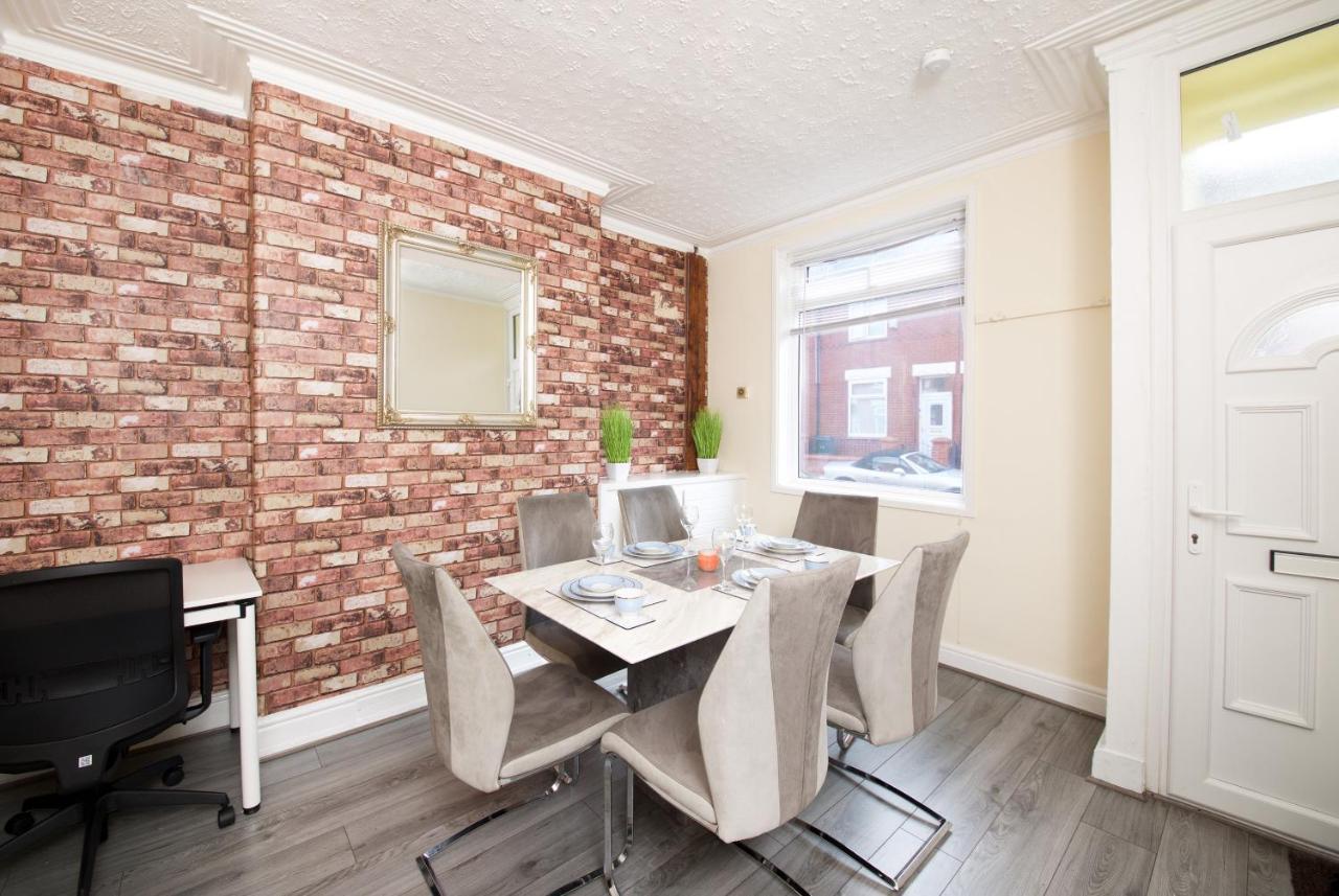 Crystal House 10Min To Manchester City Centre Ideal For Work And Leisure Dış mekan fotoğraf